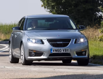 Saab 9-5 Aero Sedan [UK-spec] '2010–11