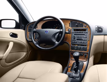 Передня панель Saab 9-5 Aero Wagon '2001–02