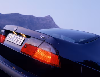 Saab 9-5 Griffin Sedan [Worldwide] (YS3E) '1999–2001