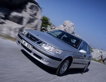 Saab 9-5 SE Sedan [Worldwide] (YS3E) '1997–2001
