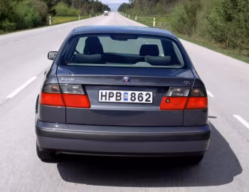Saab 9-5 SE Sedan [Worldwide] (YS3E) '1997–2001