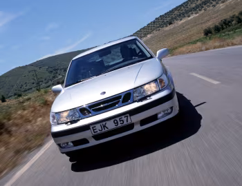 Saab 9-5 SE Sedan [Worldwide] (YS3E) '1997–2001