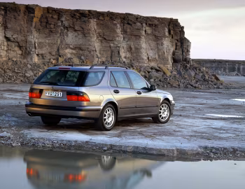 Saab 9-5 SE SportCombi [Worldwide] (YS3E) '1998–2001