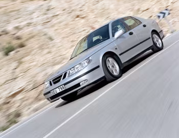 Saab 9-5 Sedan 2.3t '2001–03