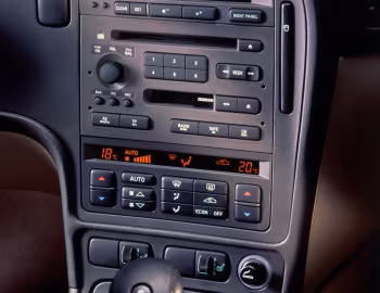 Інтер'єр Saab 9-5 Sedan [Worldwide] (YS3E) '1997–2001