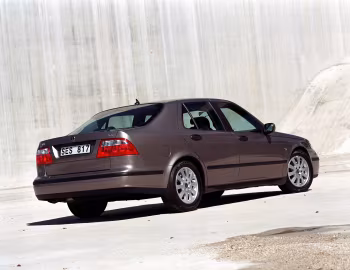 Saab 9-5 Sedan 2.0t '2001–03