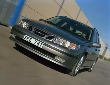Saab 9-5 Wagon '2001–03