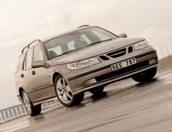 Saab 9-5 Wagon '2001–03