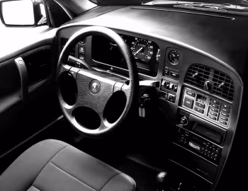 Передня панель Saab 9000 CD [Worldwide] '1988–94