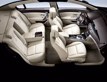 Interior Samsung SM5 (L43) '01.2010–11.2012