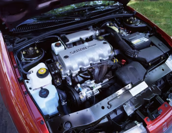 Under the hood 1996–99 Saturn SL '1995–99