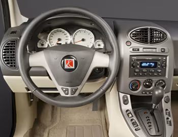 Front Panel 2004–05 Saturn VUE Red Line '2003–05