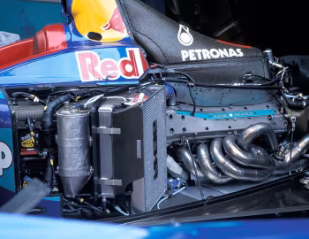 Under The Hood Sauber C17 '1998