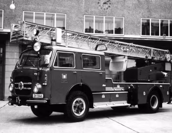 Saurer 5DF Autodrehleiter Metz ADL-30 '1966–????