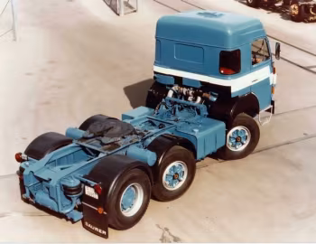 Saurer D330 6×2 '1976–82
