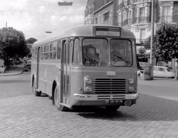 Saviem-LRS R4211 '05.1952–12.1957