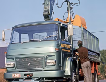 Saviem SM8 Crane tipper '1967–75