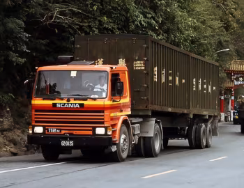 Scania P112M 4×2 tractor '1980–86