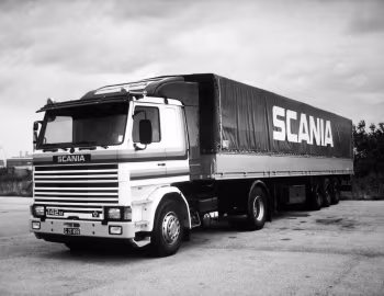 Scania R142M 4×2 tractor '1981–88