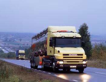 Scania T124LA 400 4×2 '1995–2004