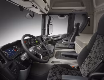 Интерьер Scania G 370 4×2 tractor Highline '2017–н.в.