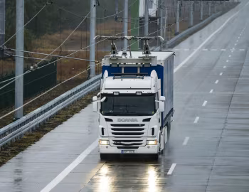 Scania G360 4×2 tractor Highline cab electrically powered truck with pantograph '2014