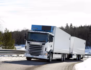 Scania G440 6×2*4 rigid refrigerator truck '2010–13