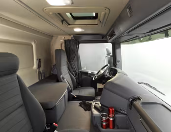 Intérieur Scania G440 6×2*4 rigid refrigerator truck '2010–13
