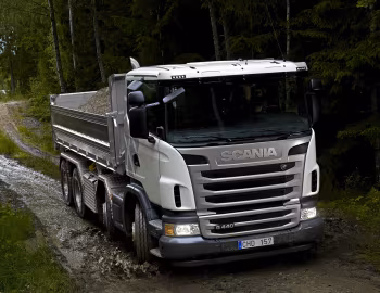 Scania G440 8×4 rigid Short cab with Moser tipper body '2010–13