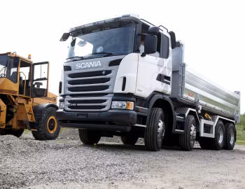 Scania G440 8×4 rigid Short cab with Moser tipper body '2010–13