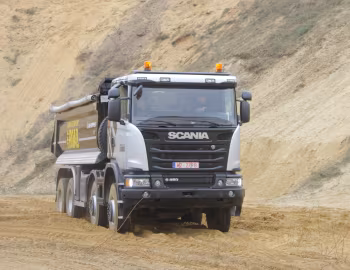 Scania G450 8×6 rigid with KH-Kipper tipper body '2013–17