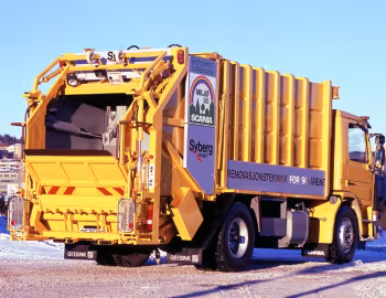 Scania G93ML4×2L230-38 Geesink refuse collector '1990–91