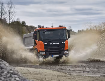 Scania G 450 XT 8×4 rigid with Meiller tipper body '2017–pr.