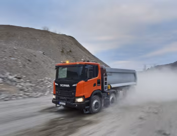 Scania G 450 XT 8×4 rigid with Meiller tipper body '2017–pr.