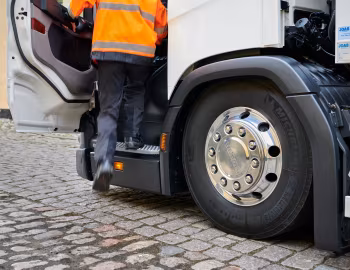 Scania L 320 6×2 CL20N rear-steer refuse collector '2018–н.в.