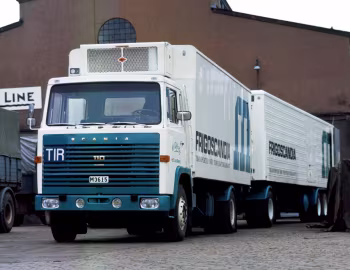 Scania LB110S rigid refrigerator truck '1968–????