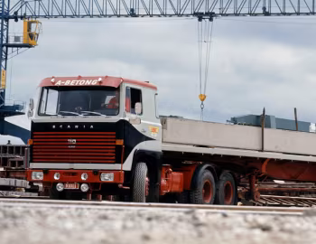 Scania LBS110S tractor '1968–81