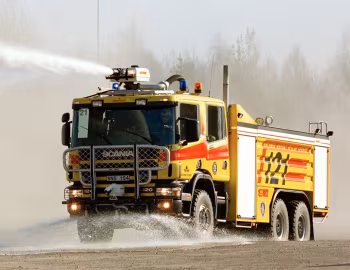Scania P124 CB420 6×6HZ havaribil Sala SwedCat [Sweden] '2001–04
