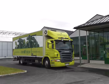 Scania P230 4×2 CP14 refrigerator truck '2004–10