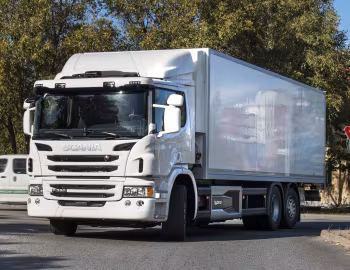 Scania P320 6×2 Hybrid '2015–pr.