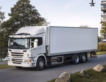 Scania P320 6×2 Hybrid '2015–pr.