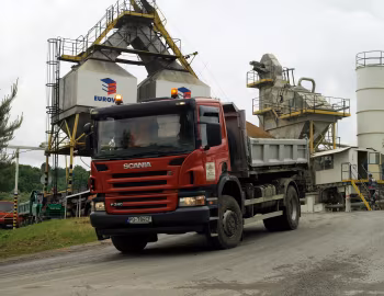 Scania P340 4×4 CP14 MOLCIK самосвал с трёхсторонней разгрузкой '2004–10
