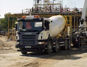 Scania P380 8×4 CP19 rigid with mixer body '2004–10