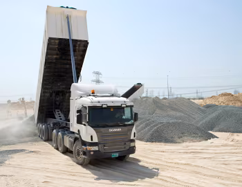 Scania P420 6×4 tractor CP19N '2004–10