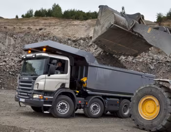 Scania P420 8×4 rigid CP14 with tipper body '2010–11