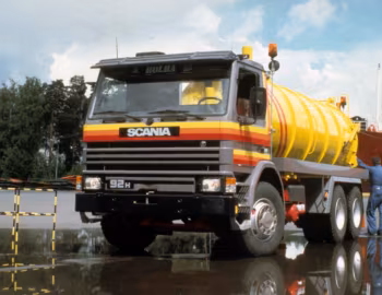 Scania P92H6×2LS-38 Vacuum Truck '1985–86