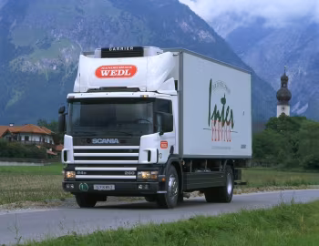 Scania P94D 260 4×2 rigid refrigerator truck '1996–2004