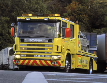 Scania P94GB 310 4×2 rigid Crew Cab Tow Truck '1996–2004