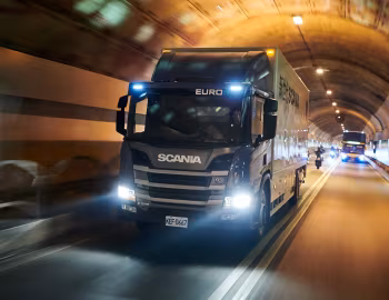 Scania P 280 4×2 CP17L rear-steer boxbody '2017–н.в.
