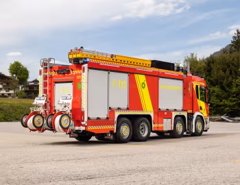 Scania P 500 XT 8×2 Industrielöschfahrzeug EMPL [Germany]